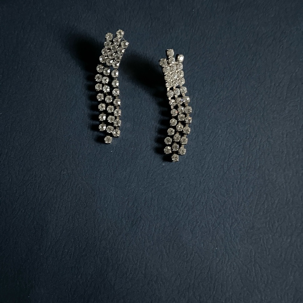Silver tone Crystal Earrings